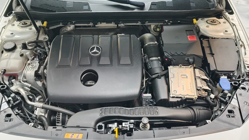 Mercedes Benz A 180 foto 28