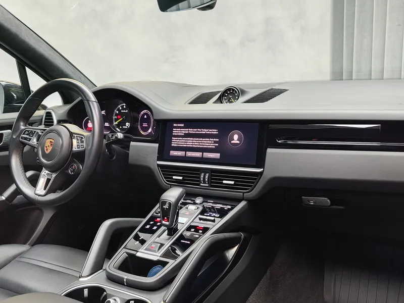 Porsche Cayenne foto 12