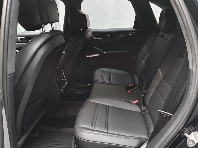 Porsche Cayenne foto 9