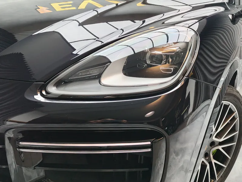 Porsche Cayenne foto 20