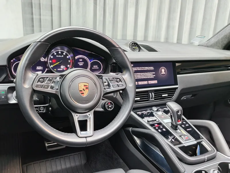 Porsche Cayenne foto 10