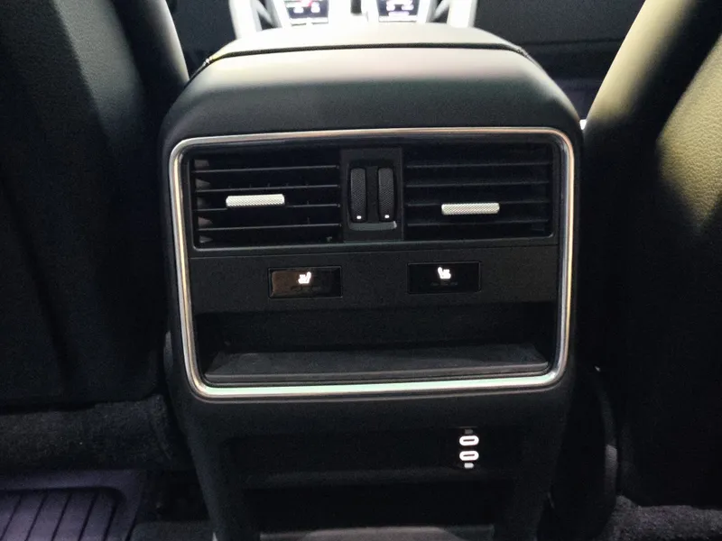 Porsche Cayenne foto 24