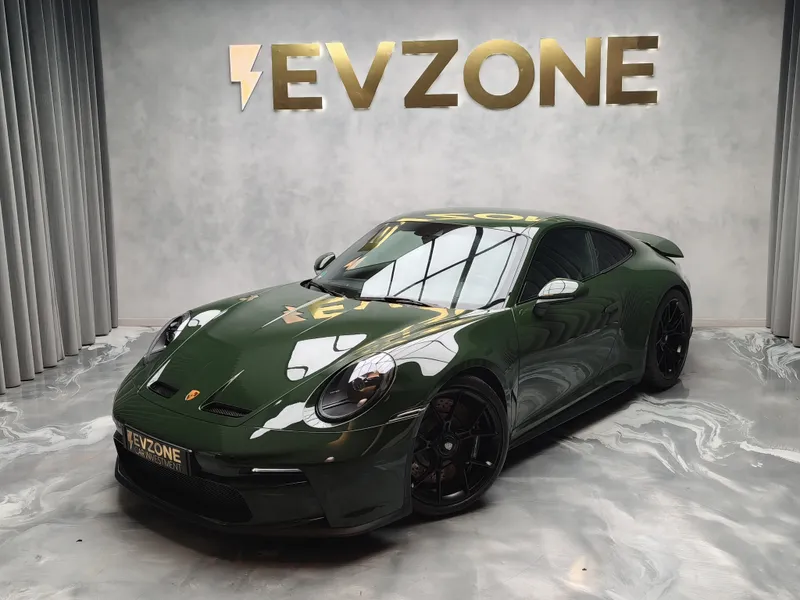 Porsche 992