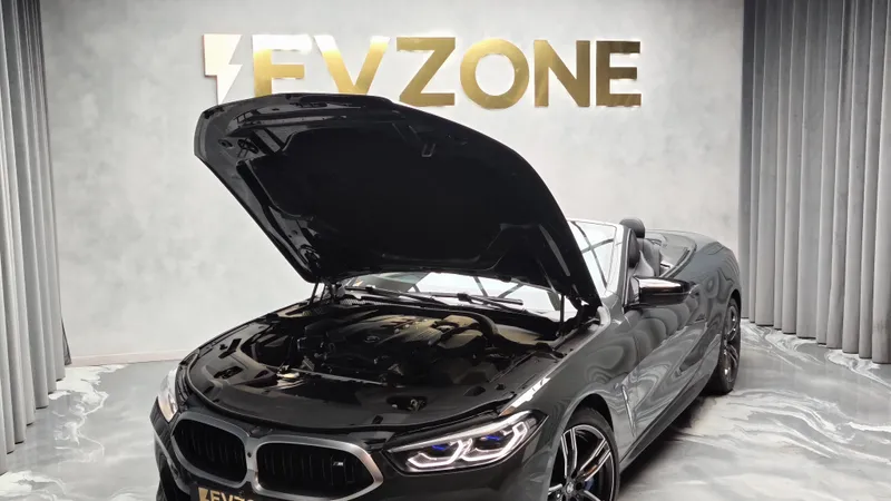 BMW M850i foto 32