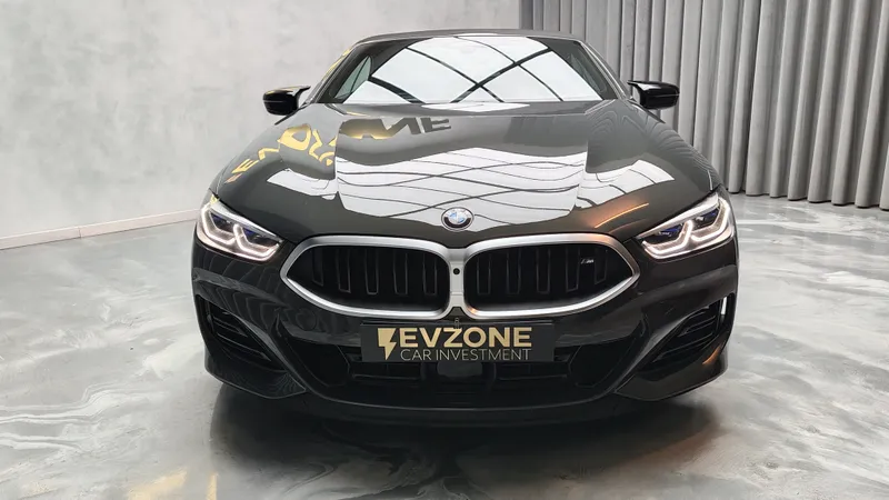 BMW M850i foto 2
