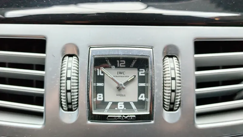 Mercedes Benz S 63 AMG foto 14