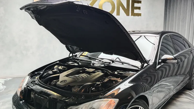 Mercedes Benz S 63 AMG foto 37