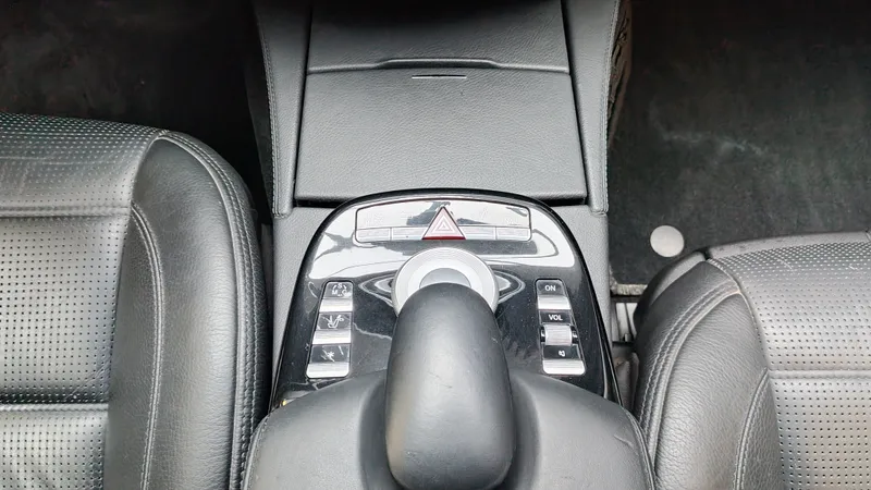 Mercedes Benz S 63 AMG foto 19