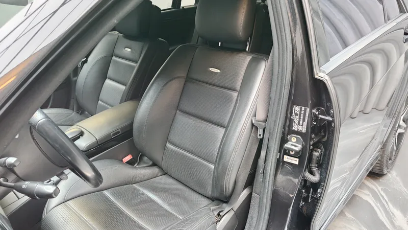 Mercedes Benz S 63 AMG foto 8