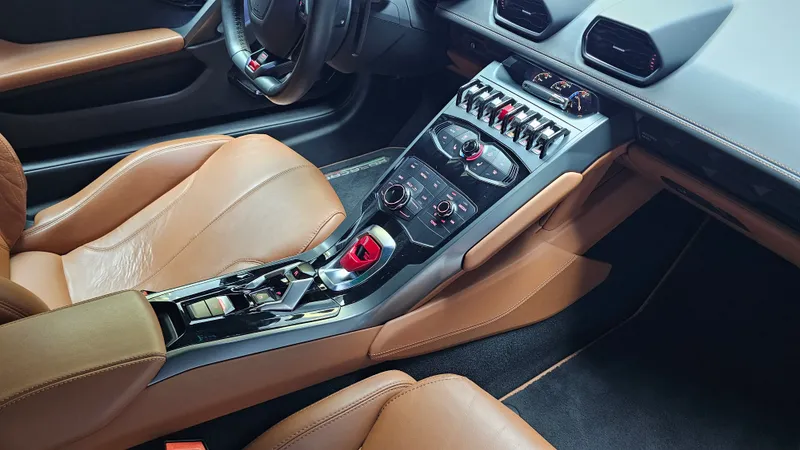Lamborghini Huracán foto 13