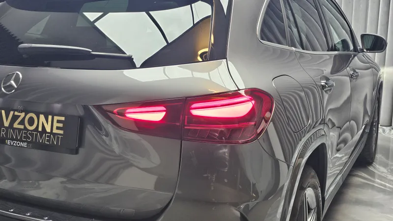 Mercedes Benz GLA 250 foto 24