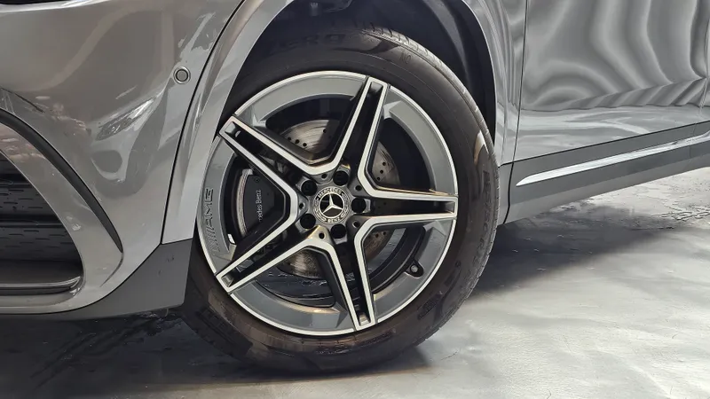 Mercedes Benz GLA 250 foto 26