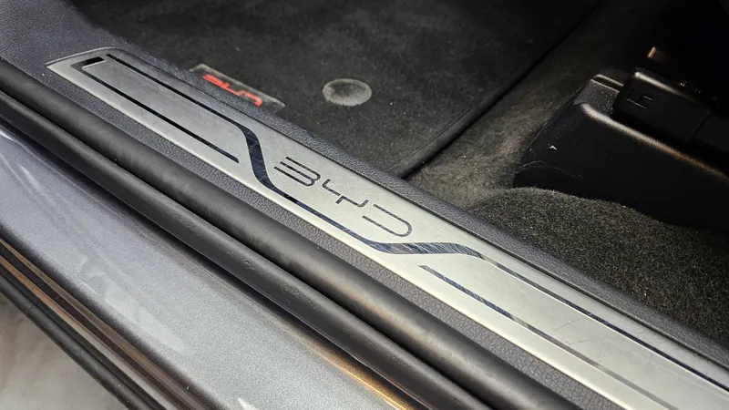 BYD Seal U foto 30