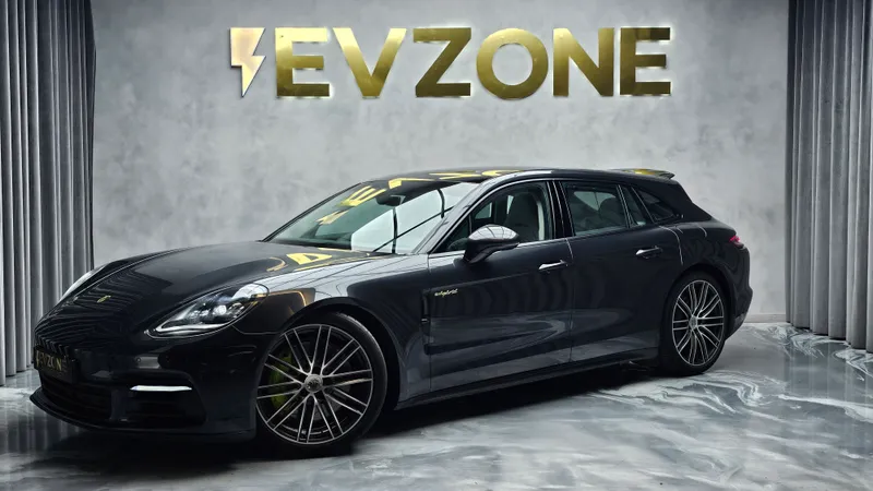 Porsche Panamera Sport Turismo foto 3