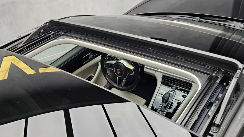 Porsche Panamera Sport Turismo foto 32
