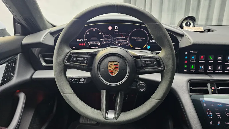Porsche Taycan foto 13