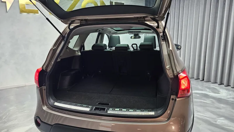 Nissan Qashqai +2 foto 29
