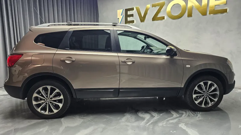 Nissan Qashqai +2 foto 7