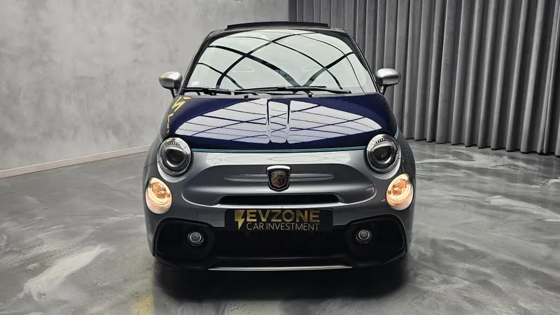 Abarth 695C foto 2