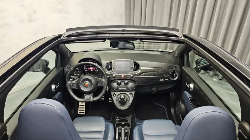 Abarth 695C foto 13