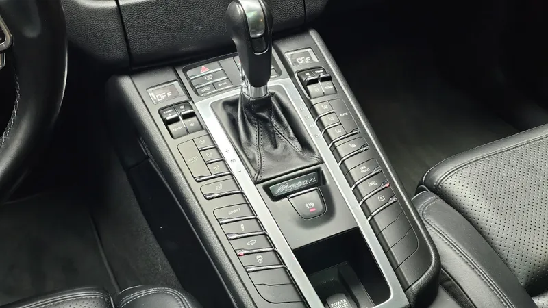 Porsche Macan foto 19