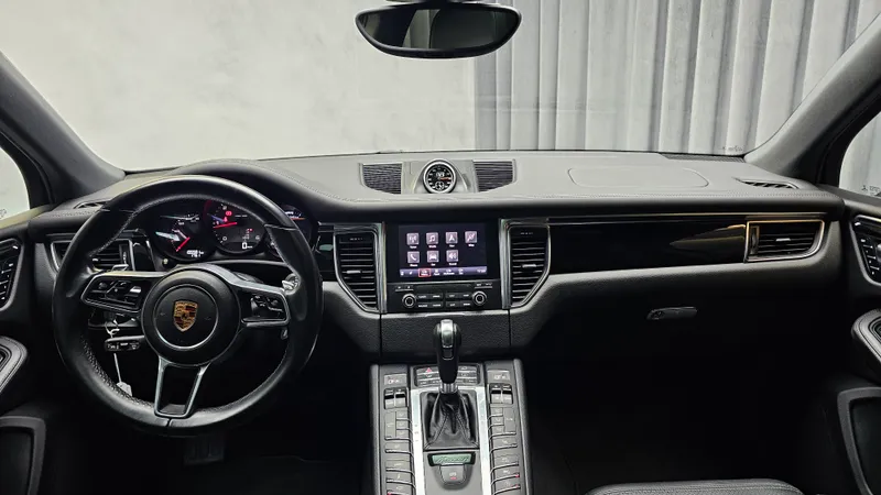 Porsche Macan foto 12