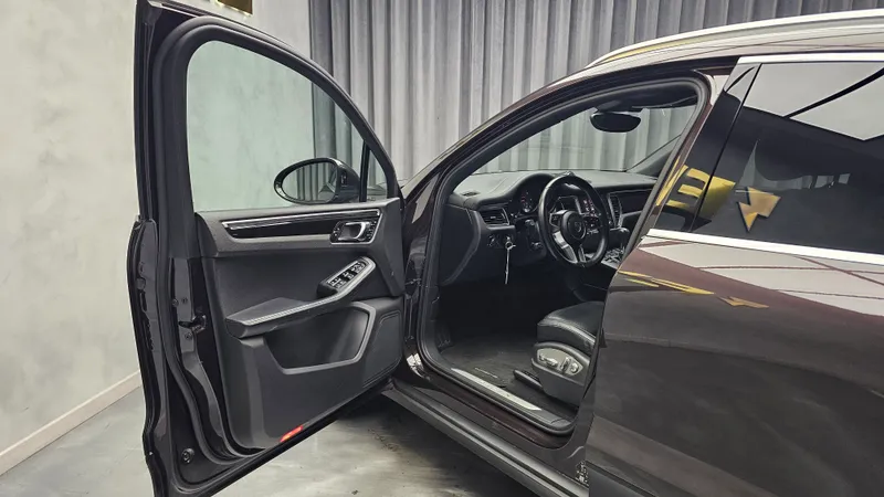 Porsche Macan foto 8