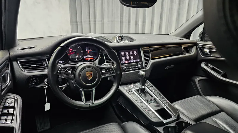 Porsche Macan foto 10