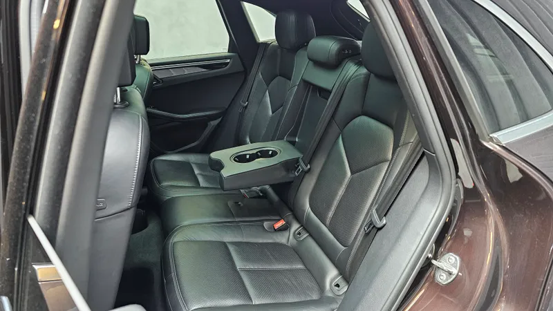 Porsche Macan foto 25