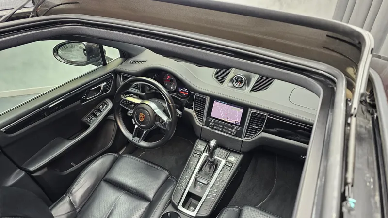 Porsche Macan foto 30