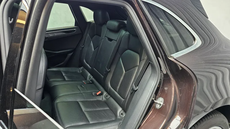 Porsche Macan foto 24