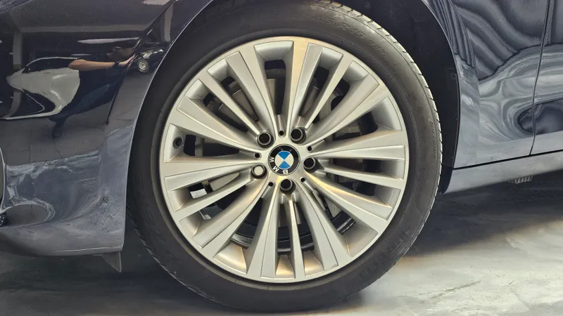 BMW 520 Gran Turismo foto 34