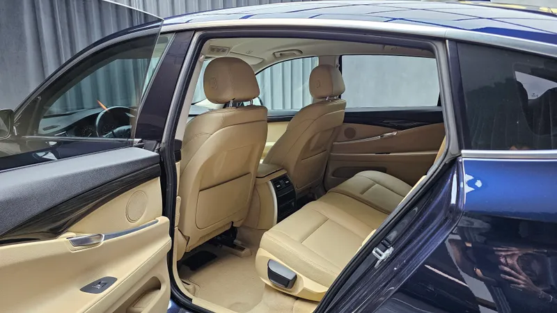 BMW 520 Gran Turismo foto 25