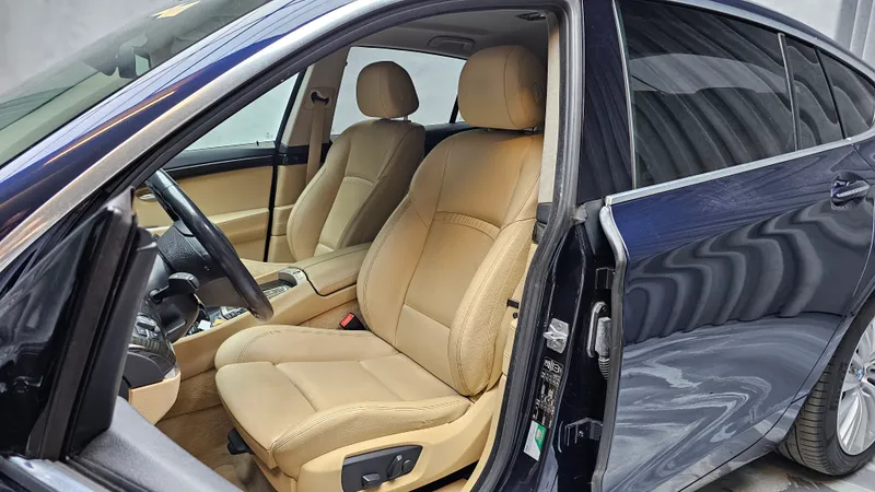 BMW 520 Gran Turismo foto 23