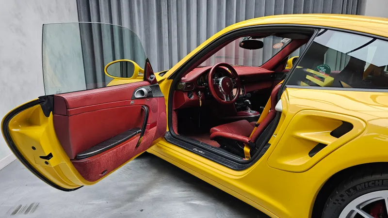 Porsche 997 foto 8