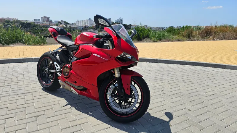 Ducati 1199 Panigale foto 11