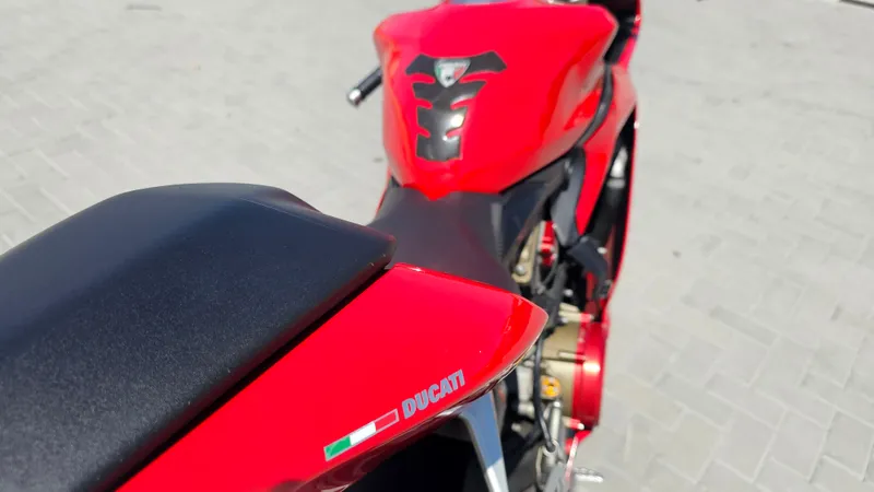 Ducati 1199 Panigale foto 19