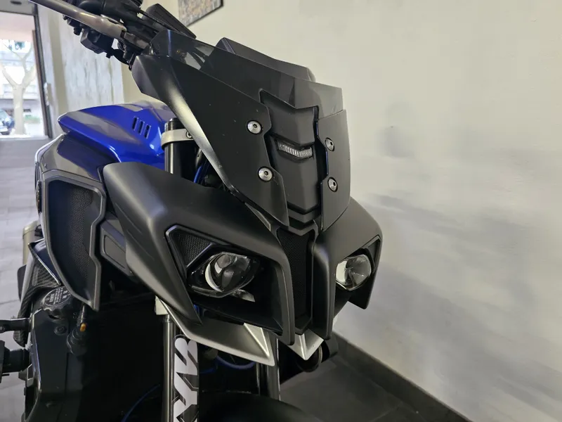 Yamaha MT-10 foto 22