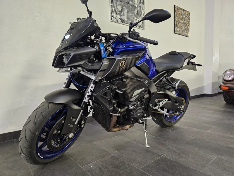Yamaha MT-10 foto 4