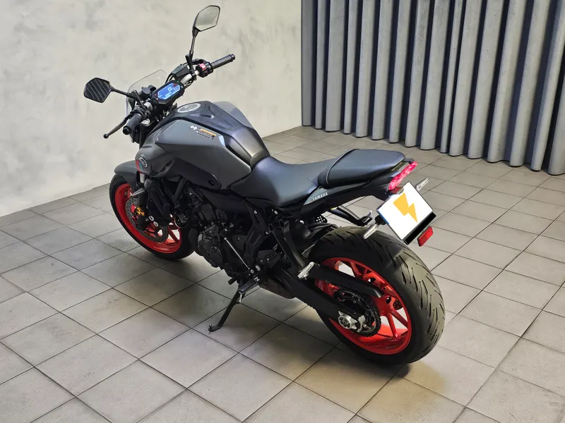 Yamaha MT-07 foto 7