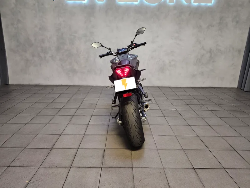 Yamaha MT-07 foto 9
