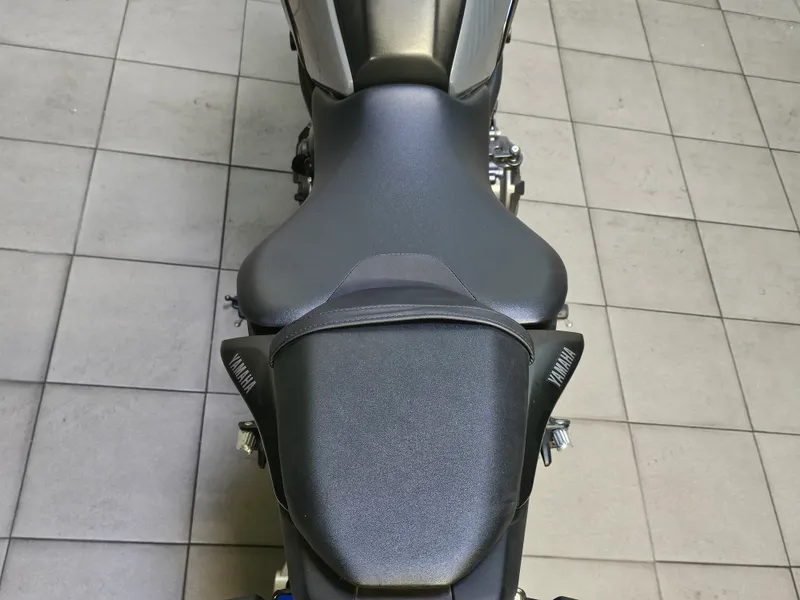 Yamaha MT-07 foto 13