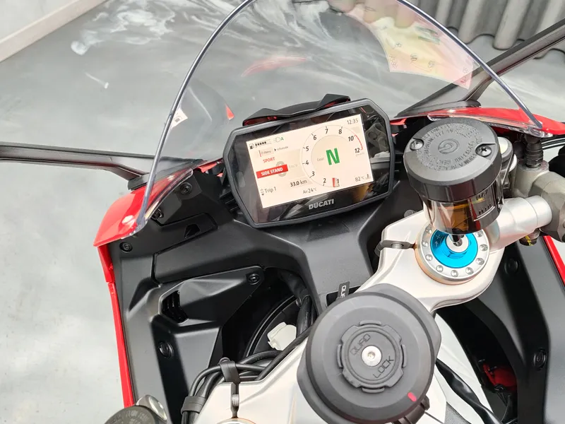 Ducati Panigale foto 12