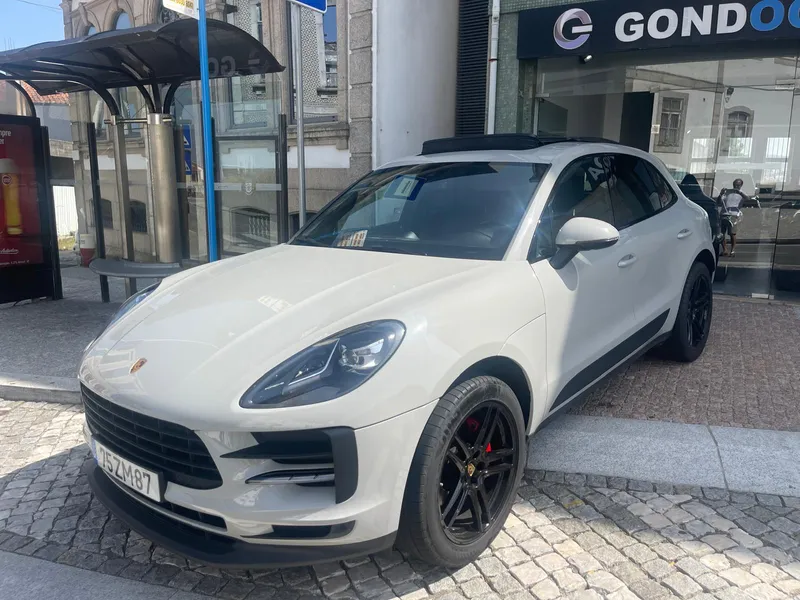 Porsche Macan Standard