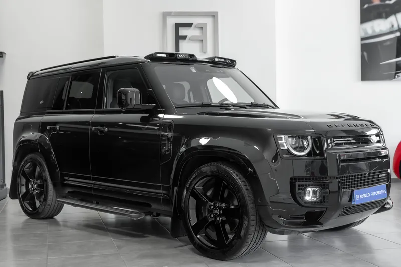 Land Rover Defender 2.0 P400e 110 AWD X-Dynamic HSE